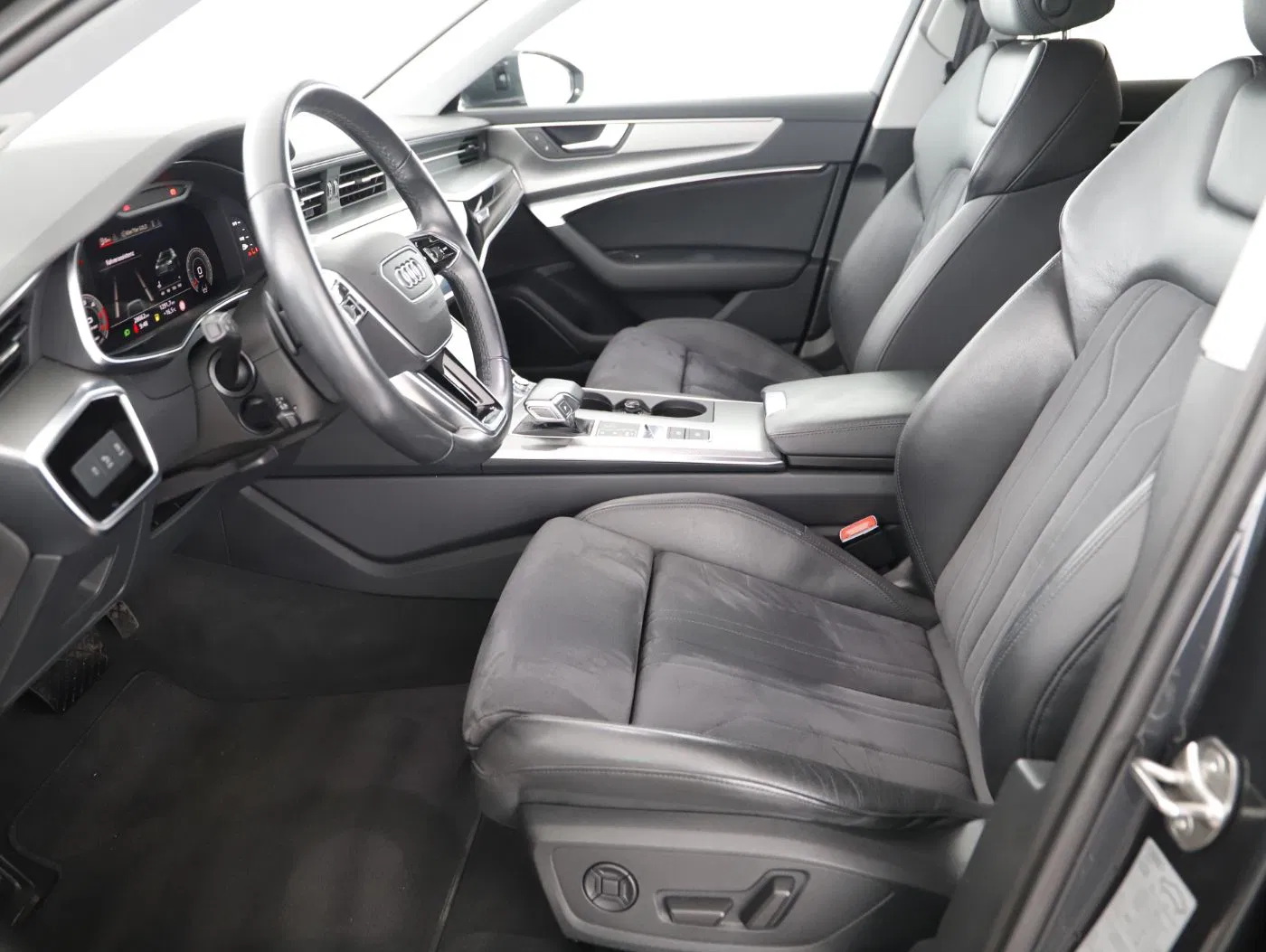 Audi A6 Avant 40 2.0 TDI sport | Bild 7 von 24