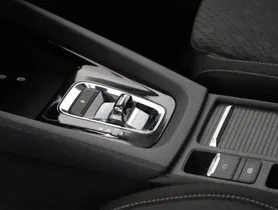 Skoda Octavia Combi 2.0 TDI Style | Thumbnail 12 von 25