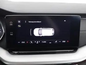 Skoda Octavia Combi 2.0 TDI Style | Thumbnail 16 von 25