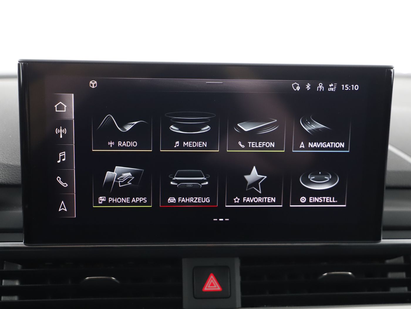 Audi A4 40 2.0 TDI quattro advanced | Bild 16 von 27