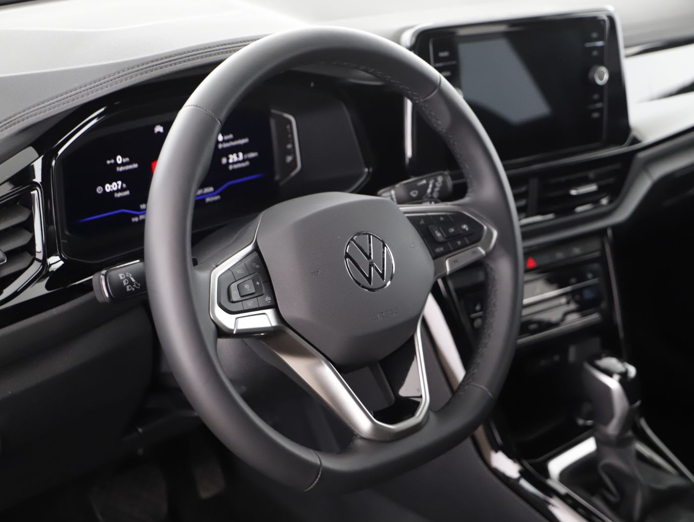 VW T-Roc 2.0 TDI Style | Bild 12 von 23