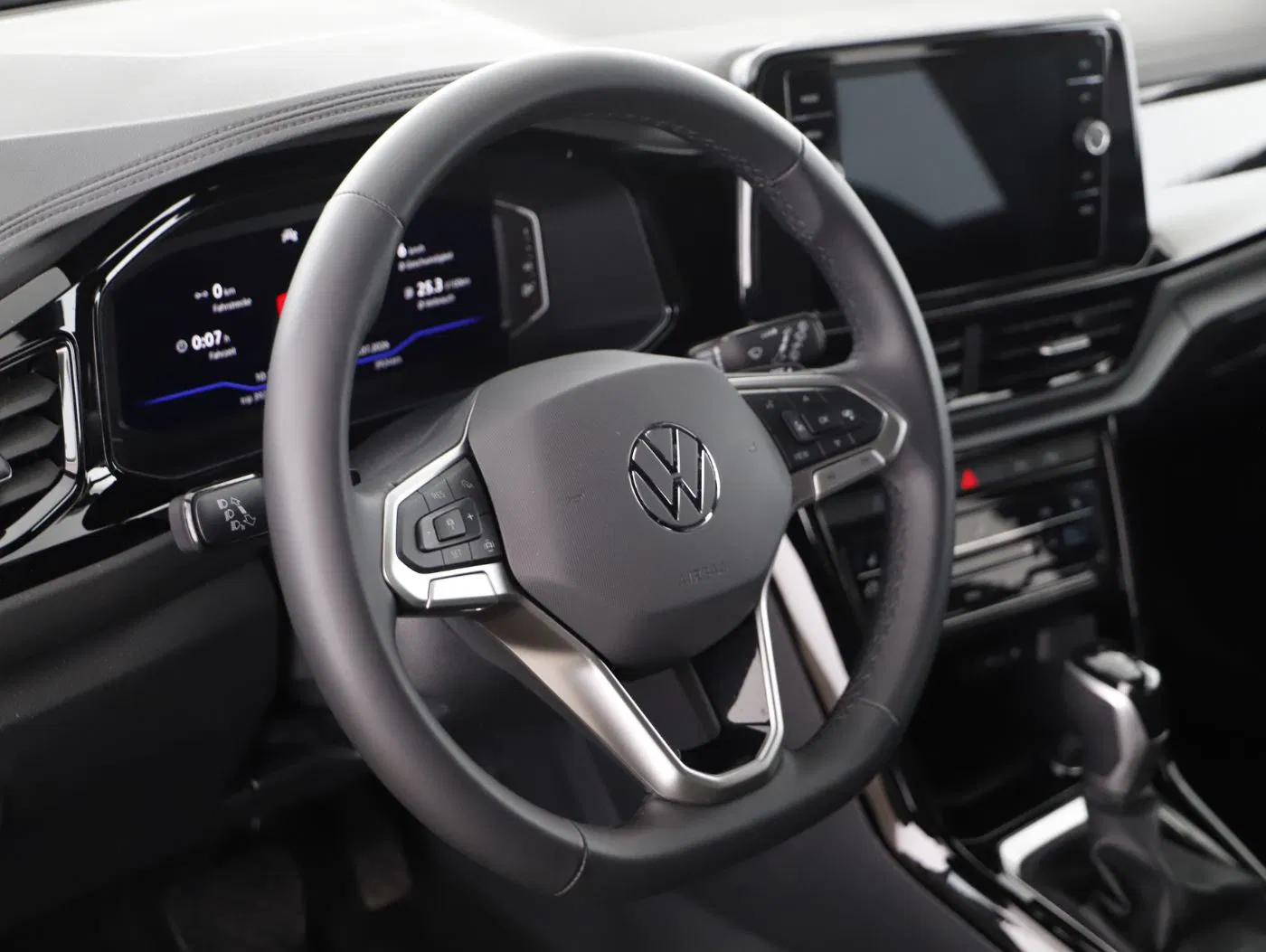 VW T-Roc 2.0 TDI Style | Bild 12 von 23