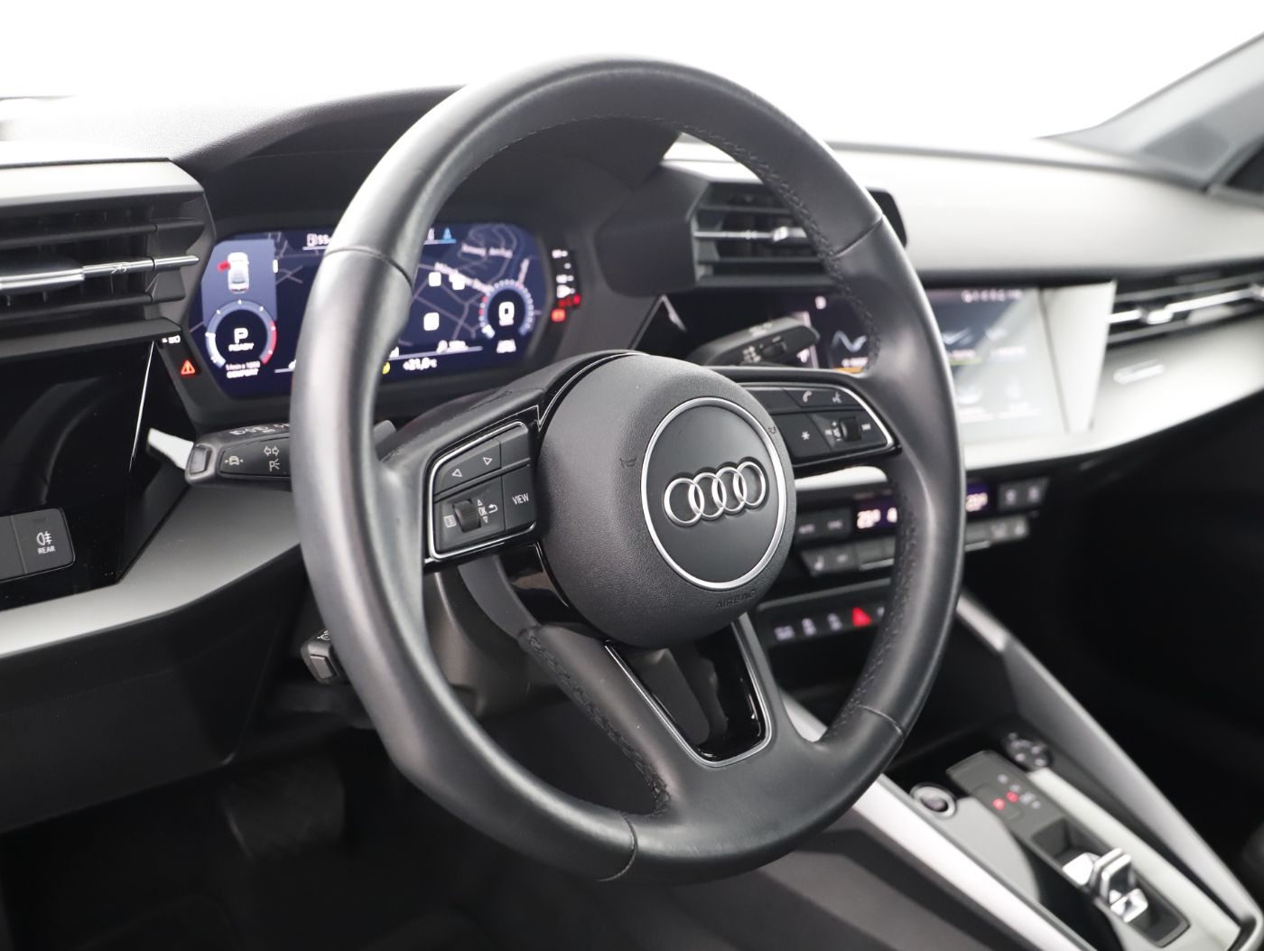 Audi A3 30 2.0 TDI advanced | Bild 11 von 24