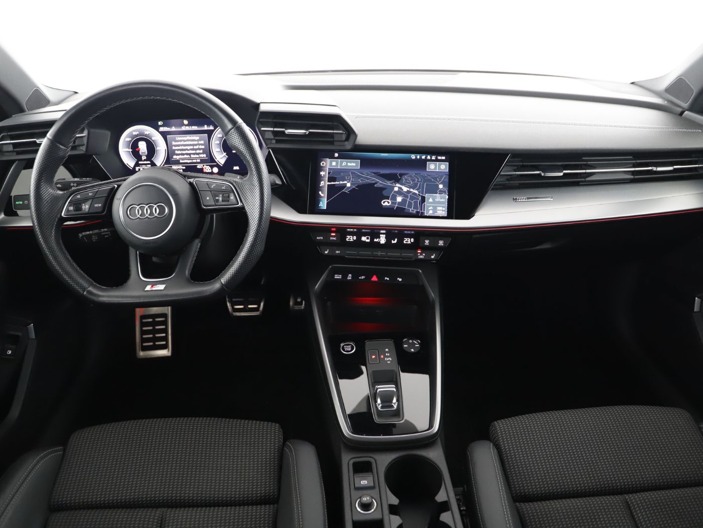 Audi A3 Sportback 40 TFSIe | Bild 10 von 23