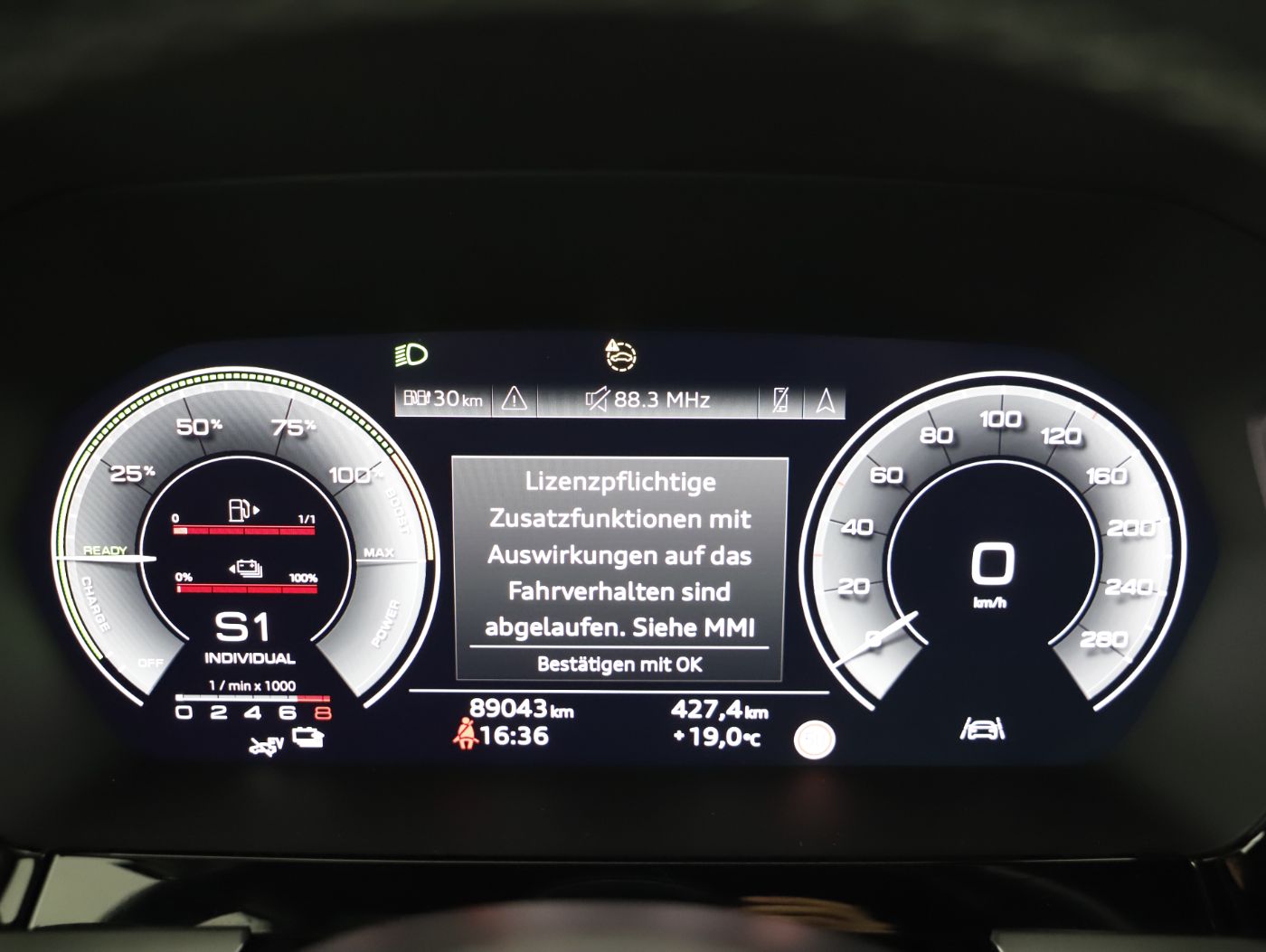 Audi A3 Sportback 40 TFSIe | Bild 13 von 23