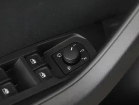 Skoda KAROQ 4x4 SPORTLINE TDI DSG | Thumbnail 24 von 26