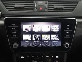 Skoda Superb Combi 1.4TSI iV Sportline | Thumbnail 13 von 25