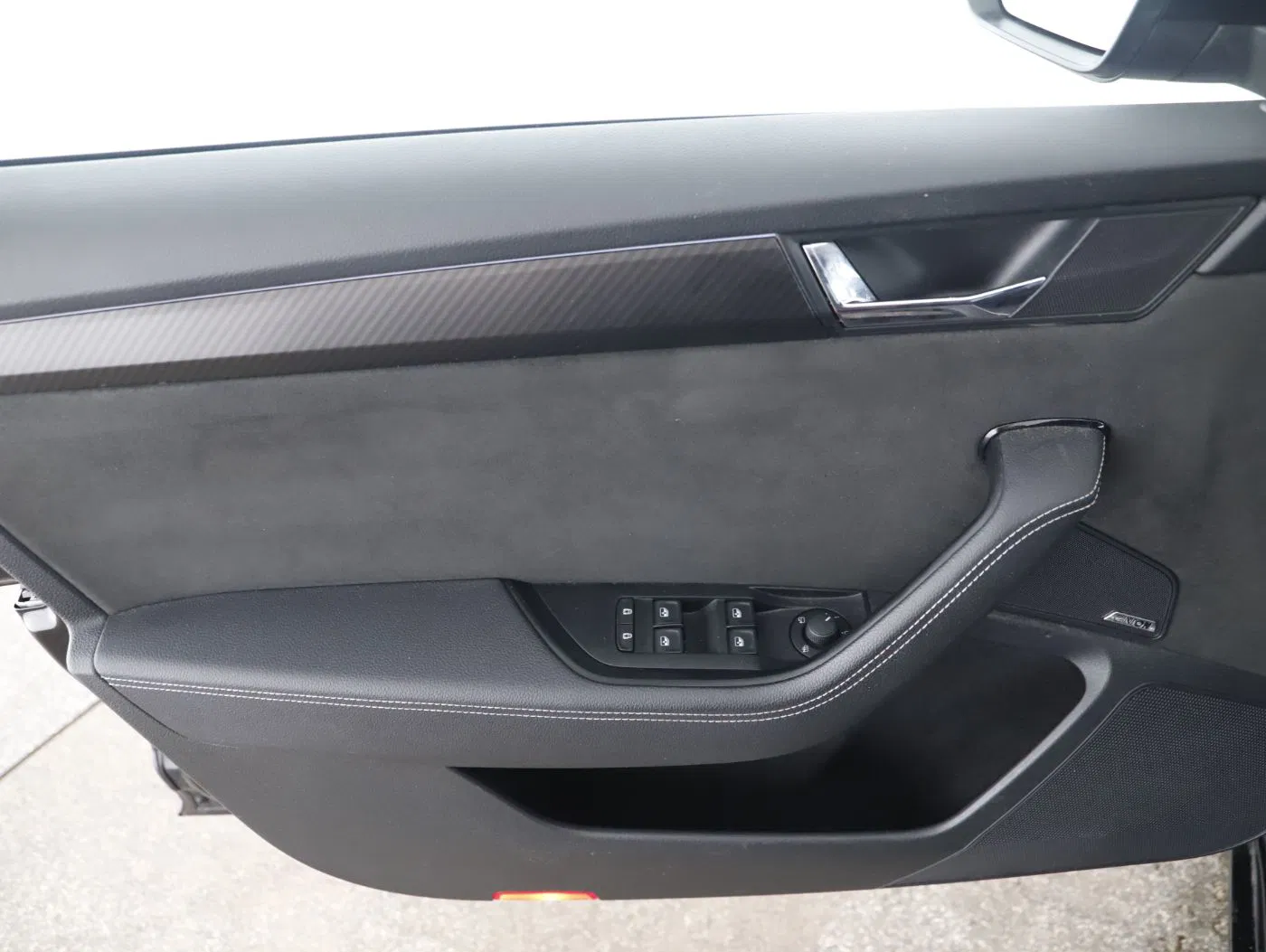 Skoda Superb Combi 1.4TSI iV Sportline | Bild 21 von 25
