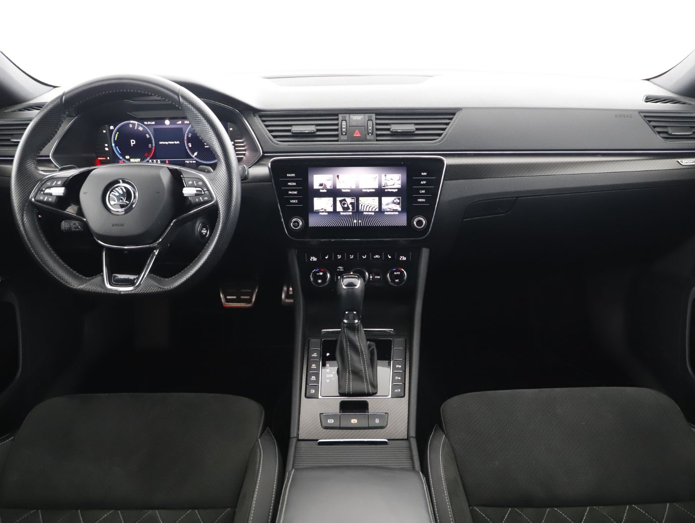 Skoda Superb Combi 1.4TSI iV Sportline | Bild 9 von 25