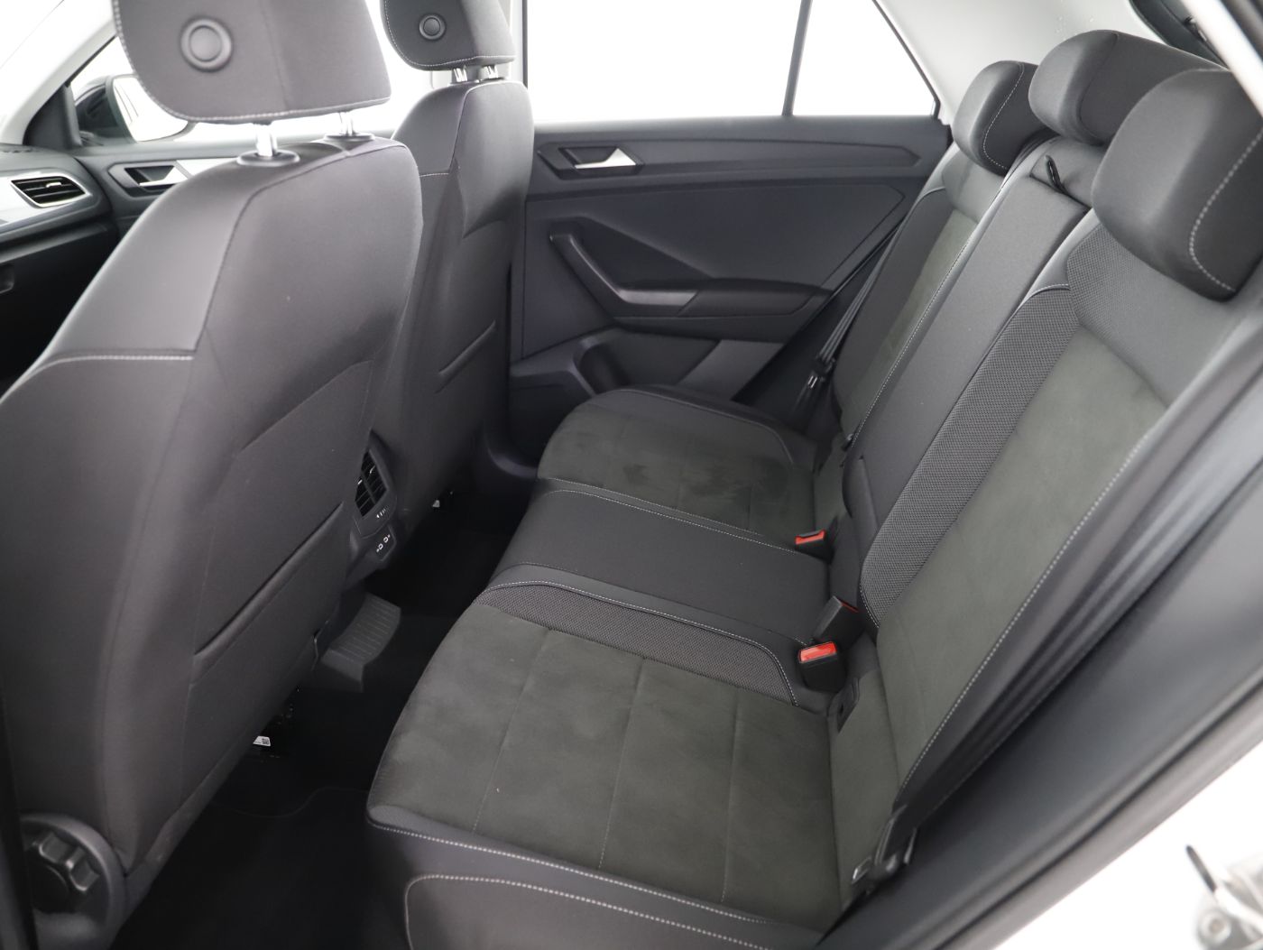 VW T-Roc 1.5 TSI ACT Style | Bild 8 von 22