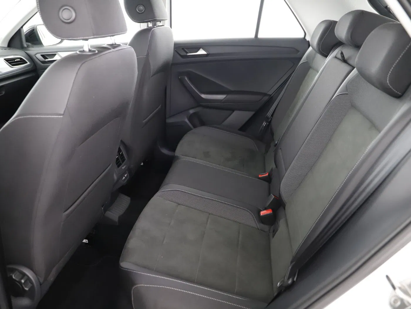 VW T-Roc 1.5 TSI ACT Style | Bild 8 von 22