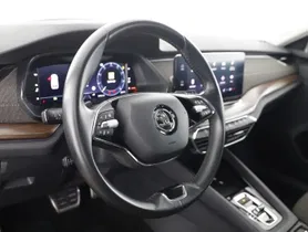 Skoda Octavia Combi 2.0 TDI 4x4 Scout | Thumbnail 11 von 25