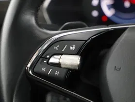 Skoda Octavia Combi 2.0 TDI 4x4 Scout | Thumbnail 18 von 25
