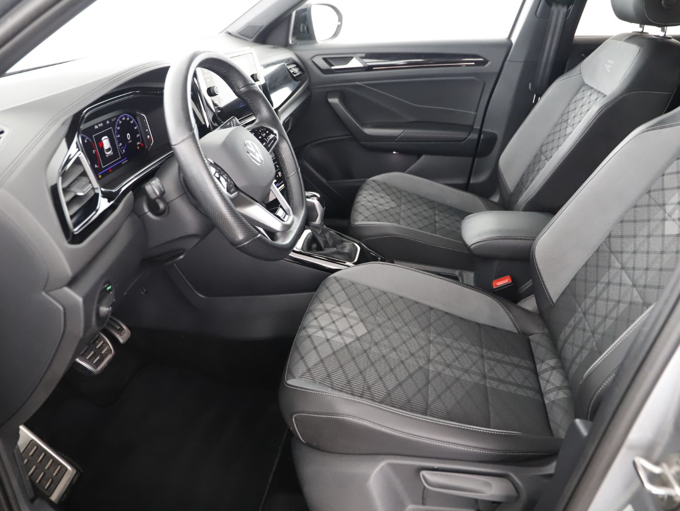VW T-Roc 2.0 TDI R-Line | Bild 8 von 24