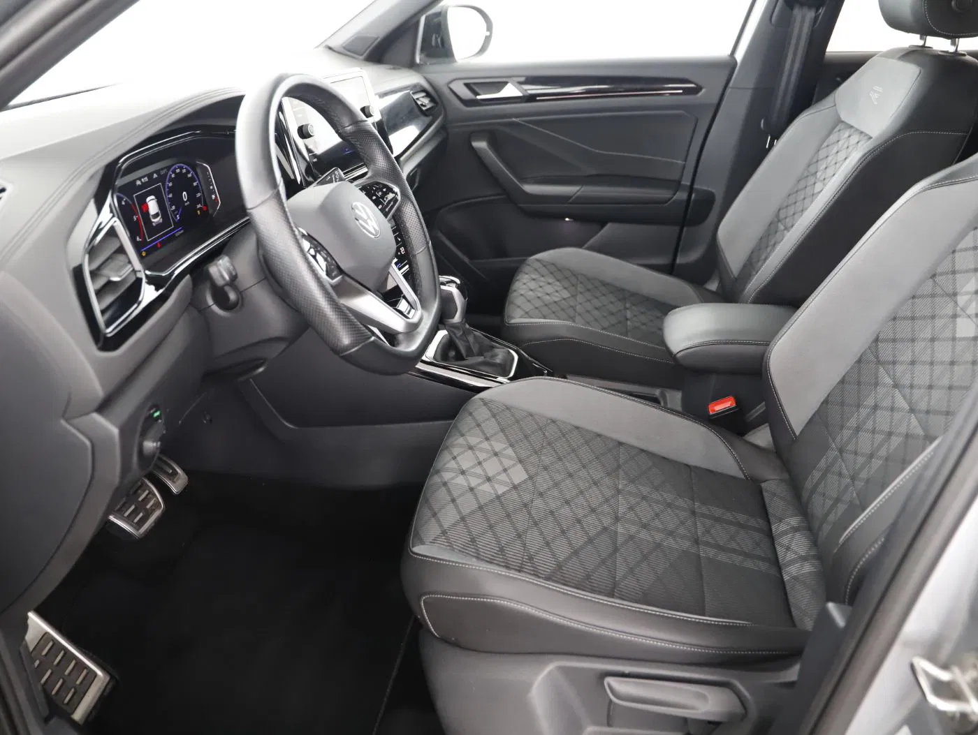 VW T-Roc 2.0 TDI R-Line | Bild 8 von 24