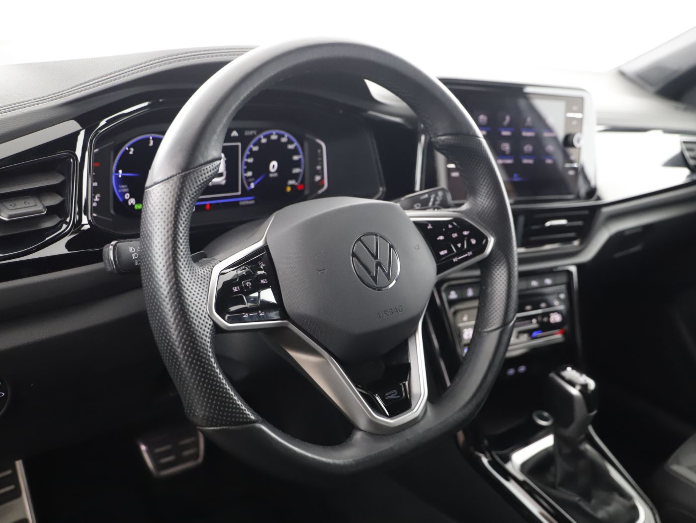 VW T-Roc 2.0 TDI R-Line | Bild 11 von 24