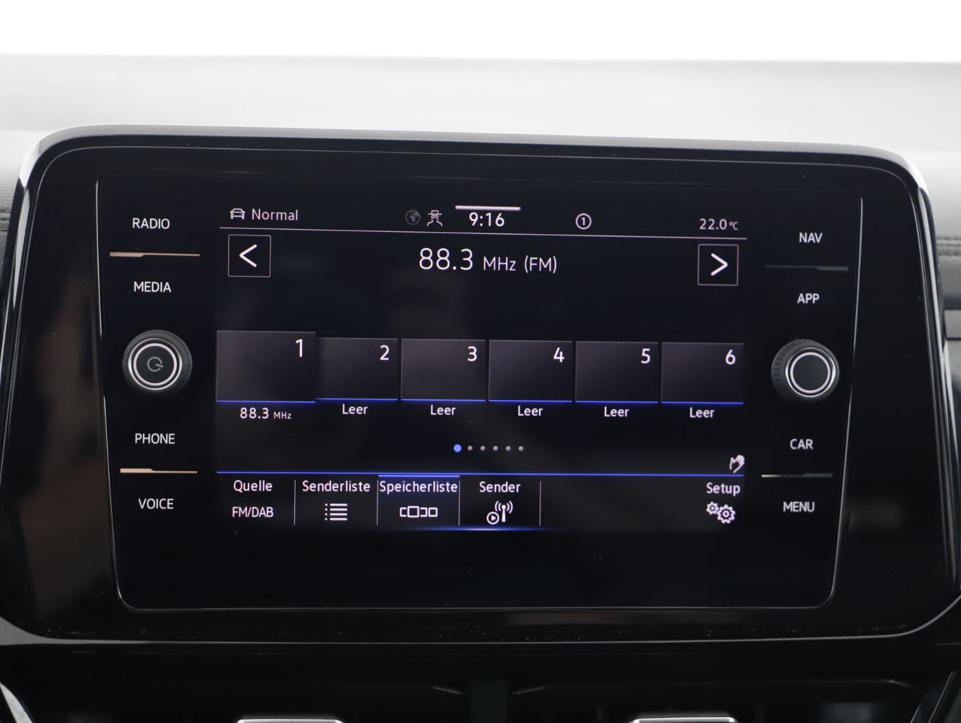 VW T-Roc 2.0 TDI R-Line | Bild 15 von 24