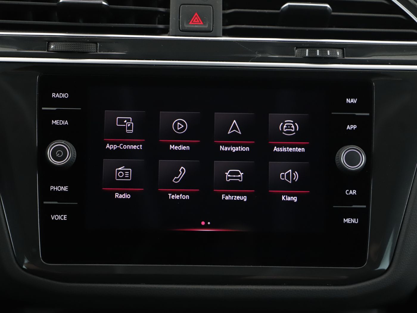 VW Tiguan 2.0 TDI BMT Elegance | Bild 14 von 23