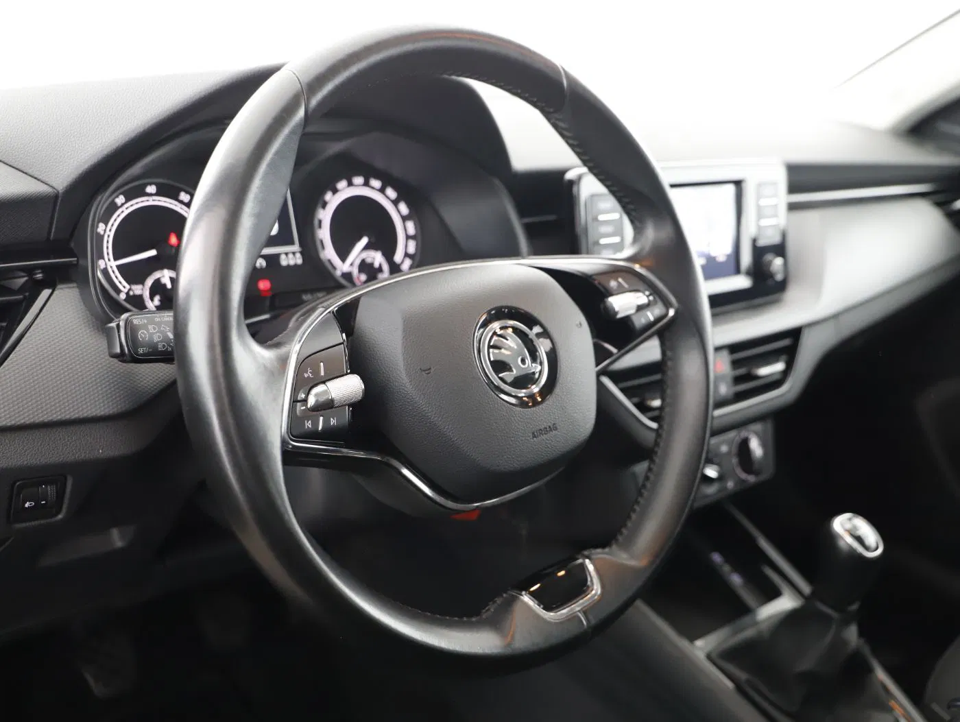 Skoda Kamiq 1.0 TSI Ambition | Bild 11 von 23