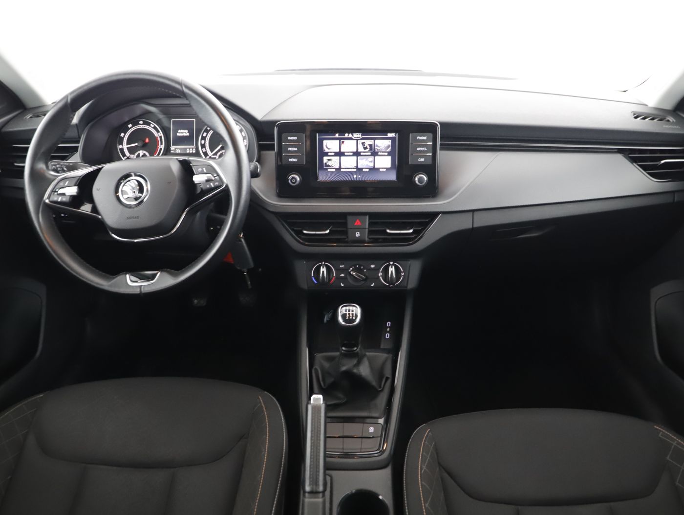 Skoda Kamiq 1.0 TSI Ambition | Bild 12 von 23