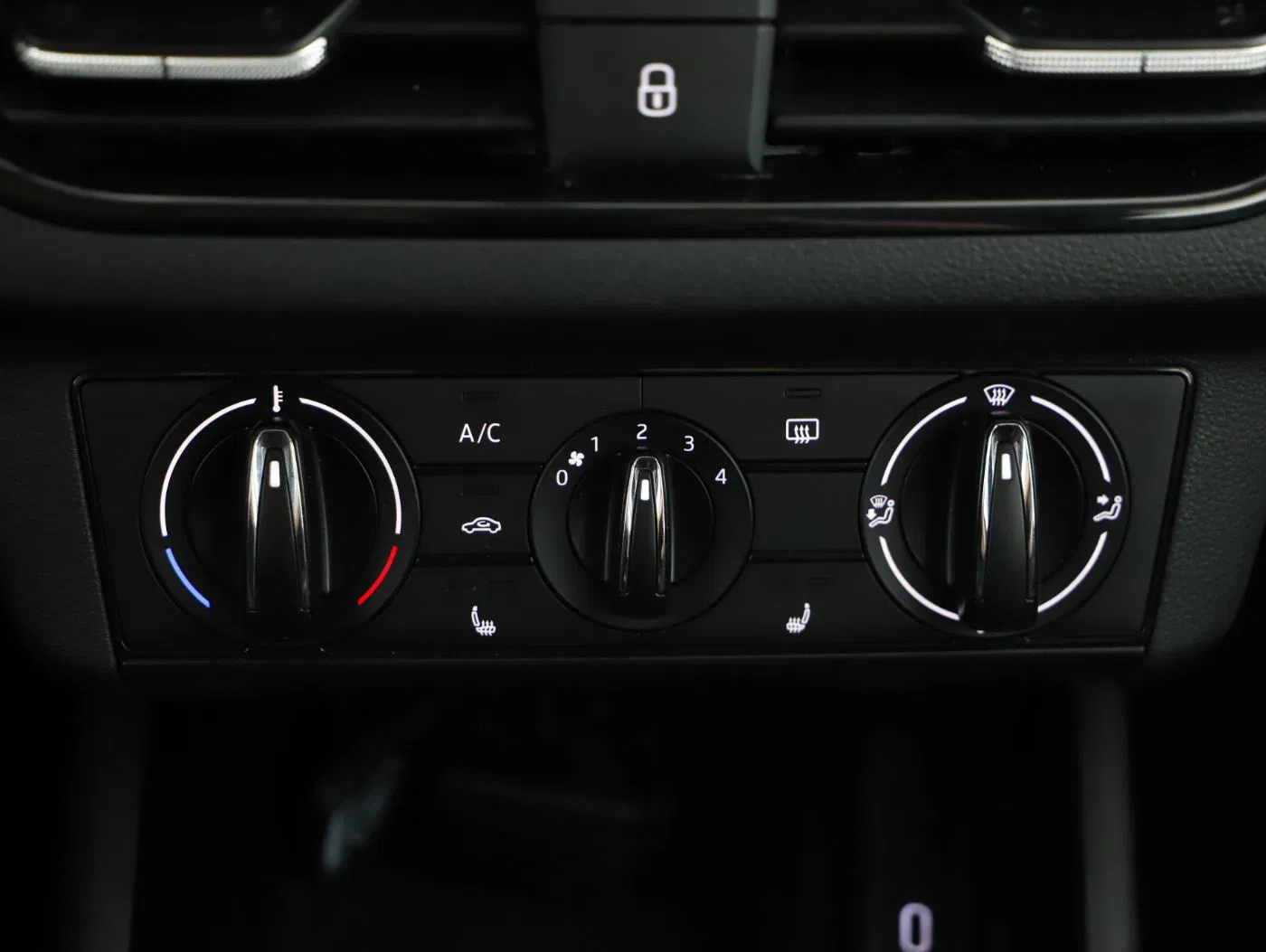 Skoda Kamiq 1.0 TSI Ambition | Bild 19 von 23