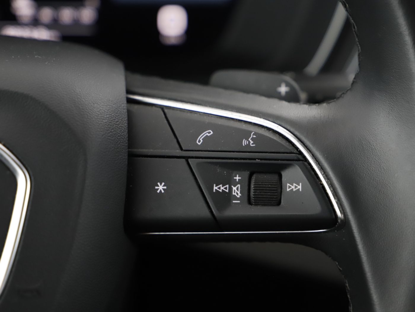 Audi A4 Avant 40 TDI quattro | Bild 19 von 26