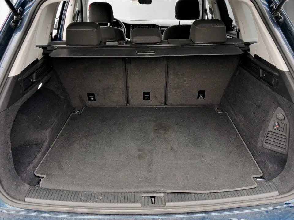 VW Touareg 3.0 V6 TDI 4Motion | Bild 23 von 24