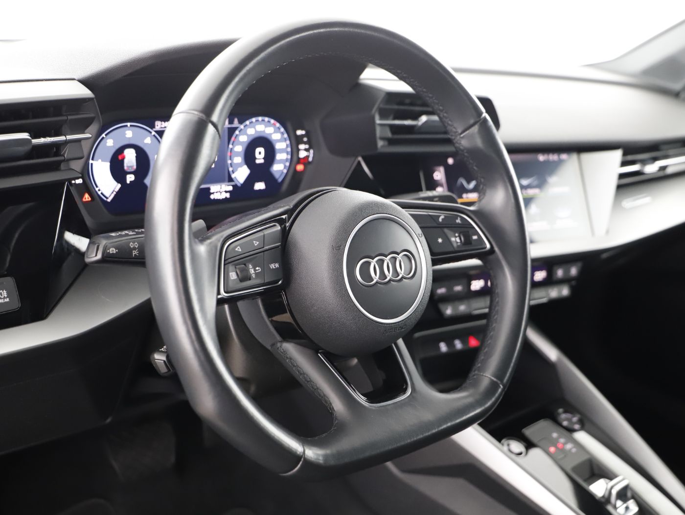 Audi A3 Sportback 35 TDI | Bild 12 von 24