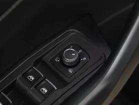 VW T-Roc 2.0 TDI 4M | Thumbnail 8 von 24