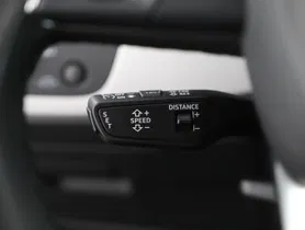 Audi A4 Avant 40 2.0 TDI quattro S-Line | Thumbnail 15 von 27