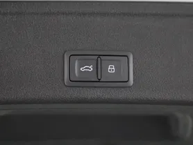 Audi A4 Avant 40 2.0 TDI quattro S-Line | Thumbnail 25 von 27
