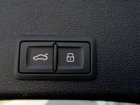 Audi A4 Avant 30 2.0 TDI | Thumbnail 20 von 21