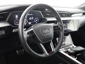 Audi e-tron 50 Sportback quattro | Thumbnail 12 von 25