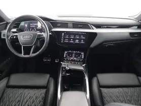 Audi e-tron 50 Sportback quattro | Thumbnail 11 von 25