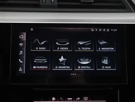 Audi e-tron 50 Sportback quattro | Thumbnail 17 von 25