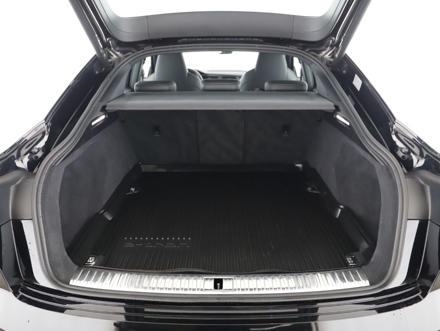 Audi e-tron 50 Sportback quattro | Bild 23 von 25