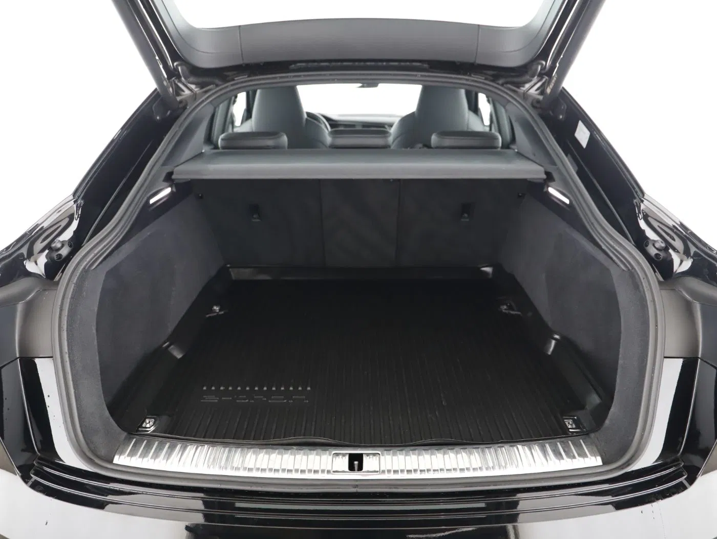 Audi e-tron 50 Sportback quattro | Bild 23 von 25
