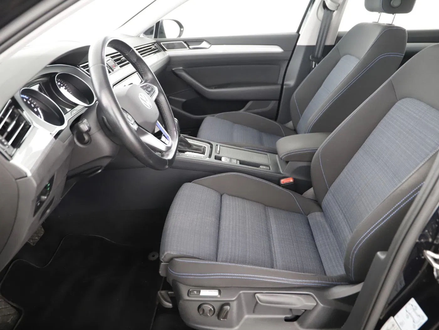 VW Passat Variant 1.4 TSI GTE | Bild 11 von 27