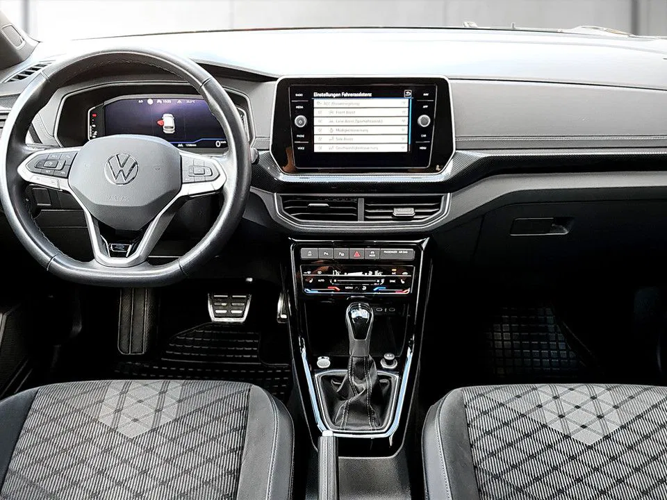 VW T-Cross 1.0 TSI DSG R-Line | Bild 11 von 21