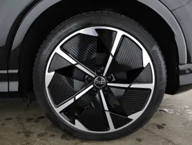 Audi Q4 e-tron 50 quattro | Thumbnail 6 von 25