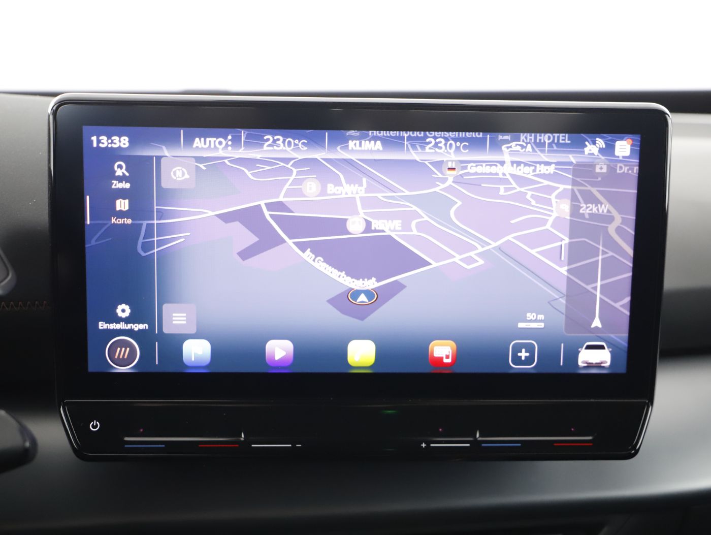 Cupra Born 150 W | Bild 14 von 24