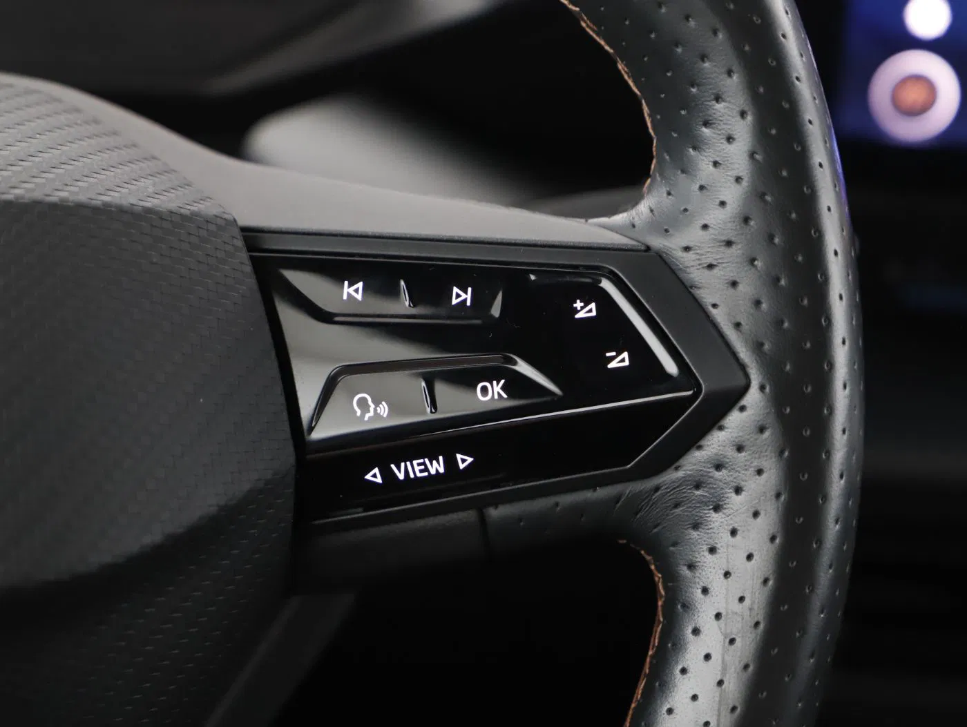 Cupra Born 150 W | Bild 18 von 24
