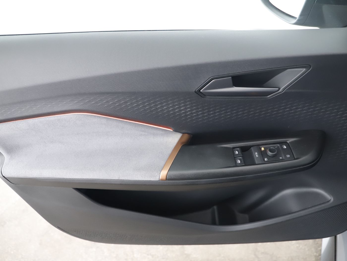 Cupra Born 150 W | Bild 20 von 24