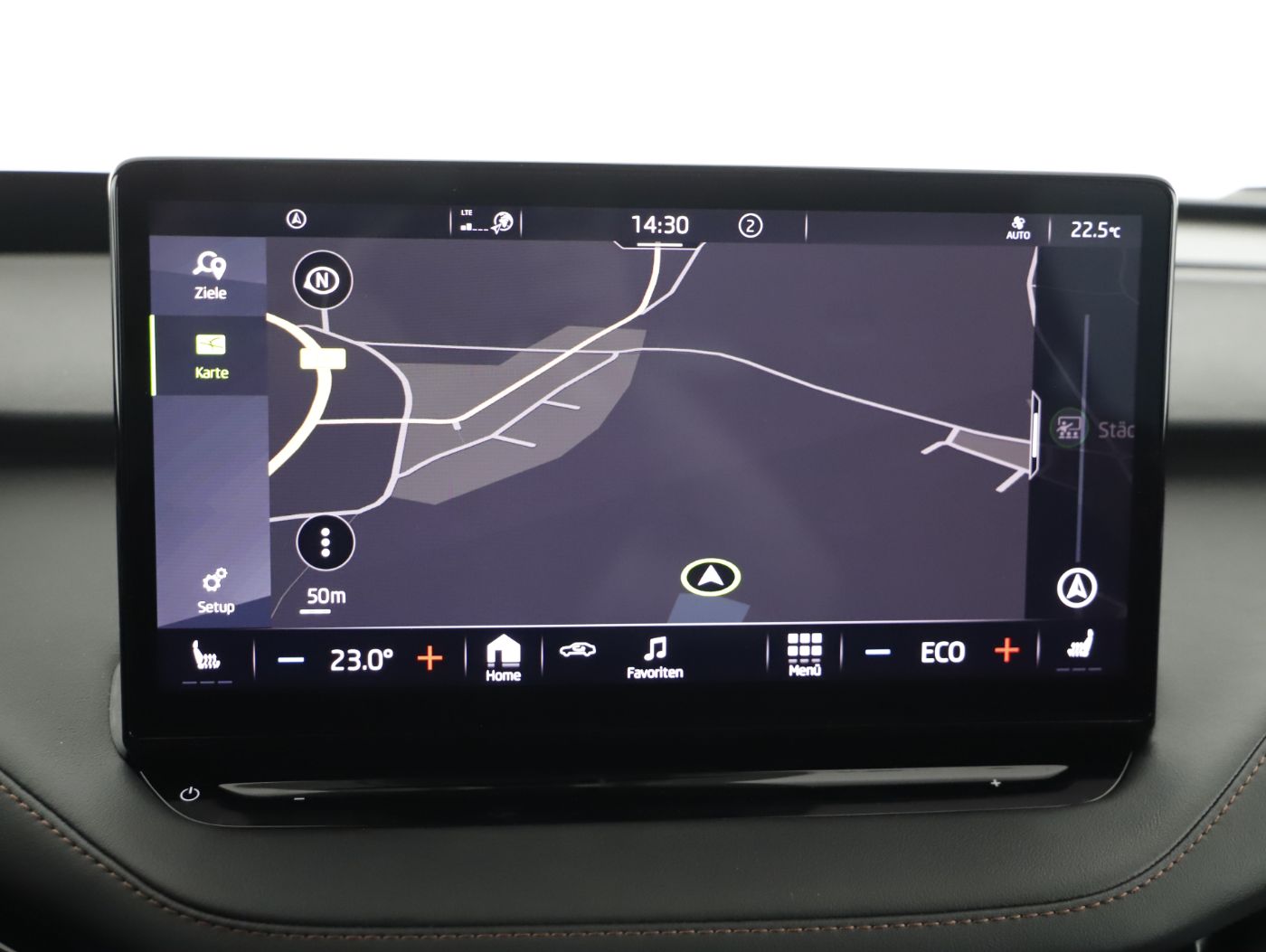 Skoda Enyaq iV 80 x Suite | Bild 15 von 28