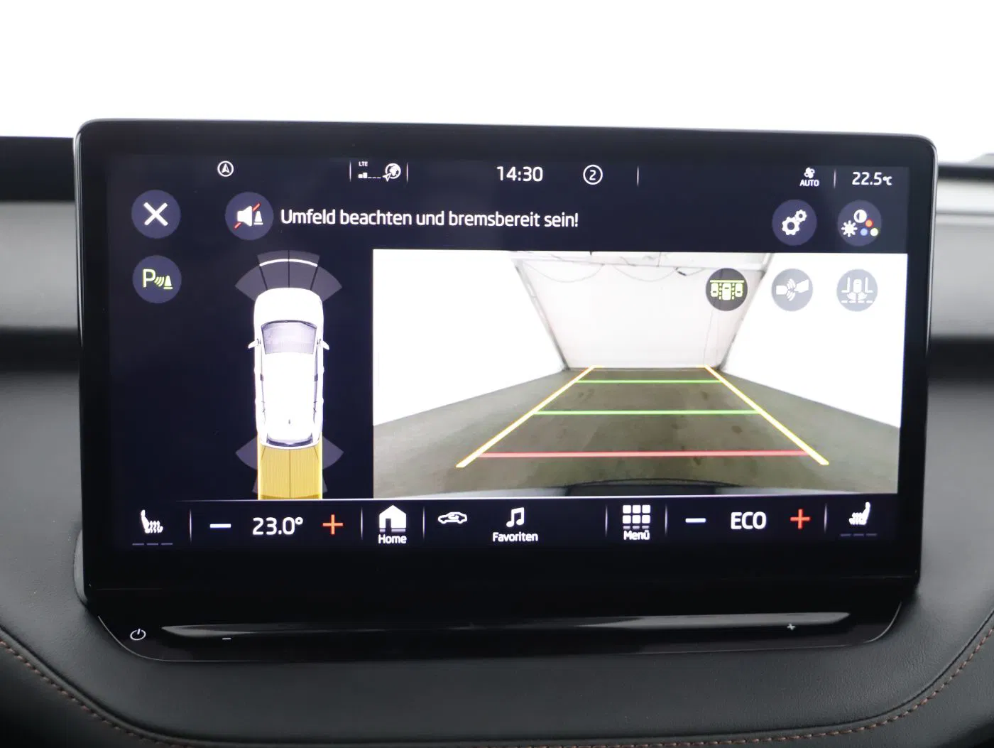 Skoda Enyaq iV 80 x Suite | Bild 16 von 28