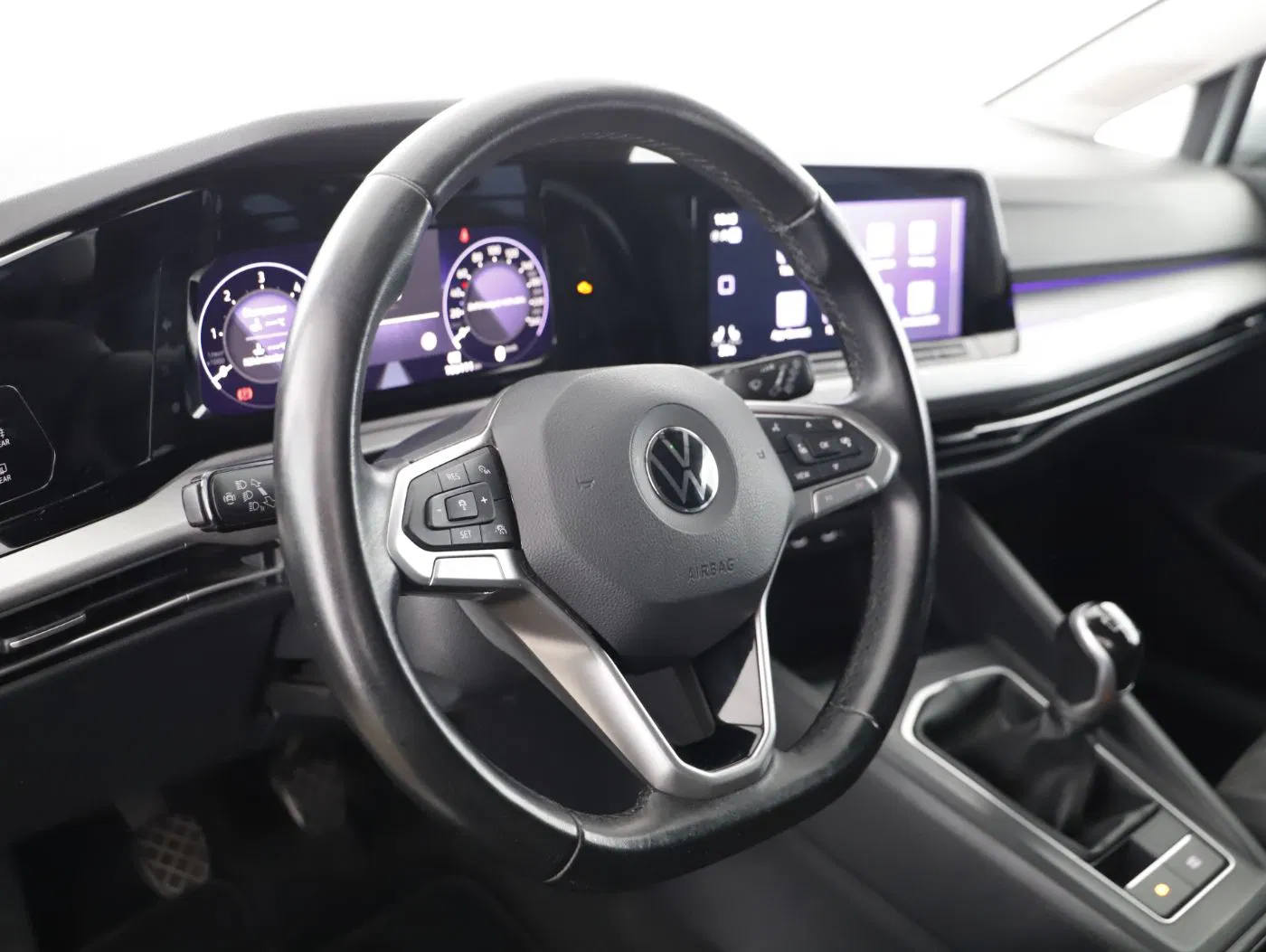 VW Golf VIII Variant 2.0 TDI Life | Bild 10 von 23