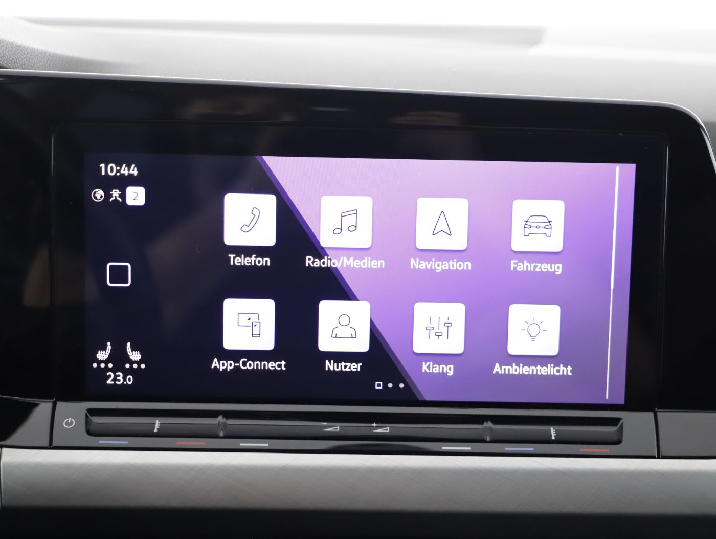 VW Golf VIII Variant 2.0 TDI Life | Bild 13 von 23