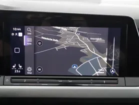 VW Golf VIII Variant 2.0 TDI Life | Thumbnail 14 von 23