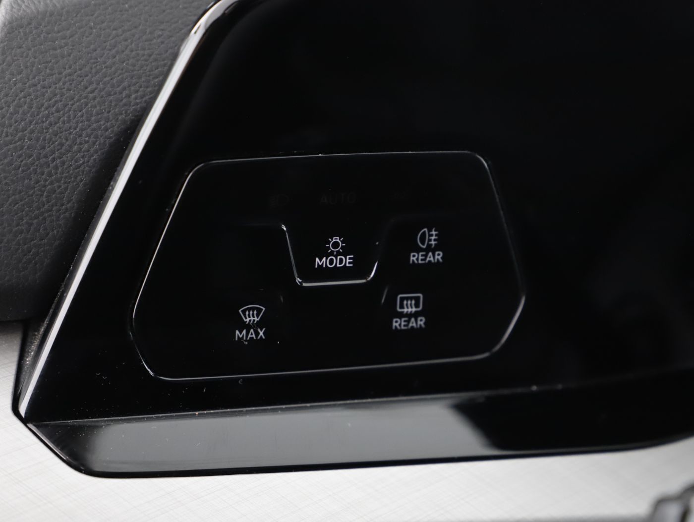 VW Golf VIII Variant 2.0 TDI Life | Bild 19 von 23