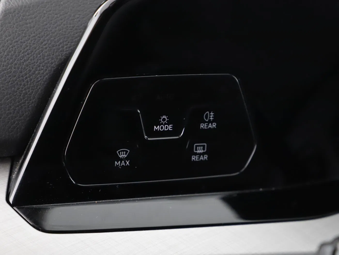 VW Golf VIII Variant 2.0 TDI Life | Bild 19 von 23